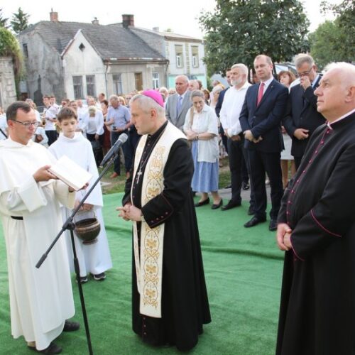  Odsłonięcie muralu, bp Stanisław Jamrozek